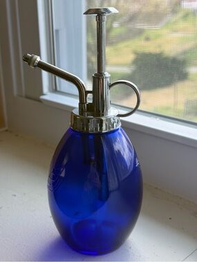 Cobalt Mister Pump